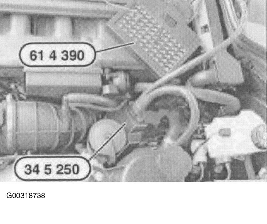G00318738