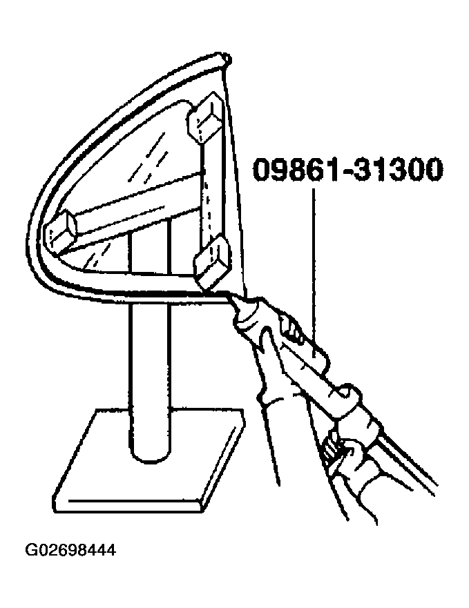 G02698444
