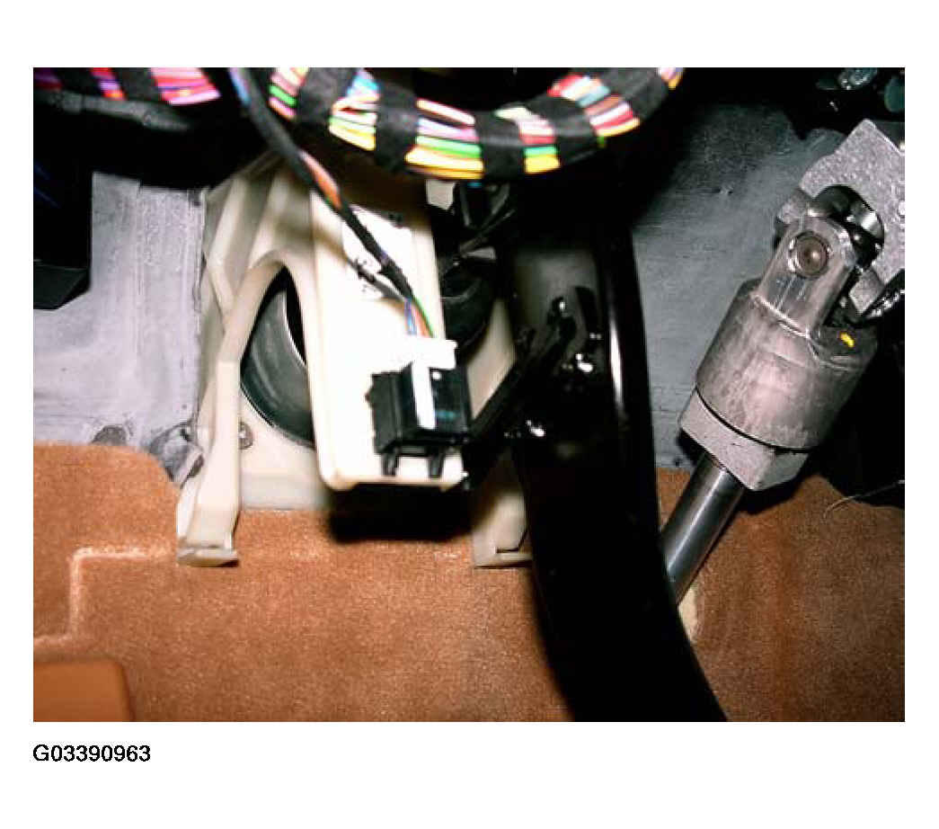 G03390963