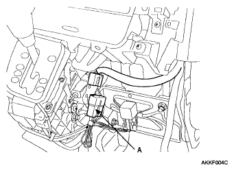 G04882358