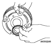 G05375930