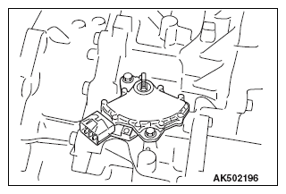 G09669935