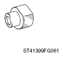 G12586005